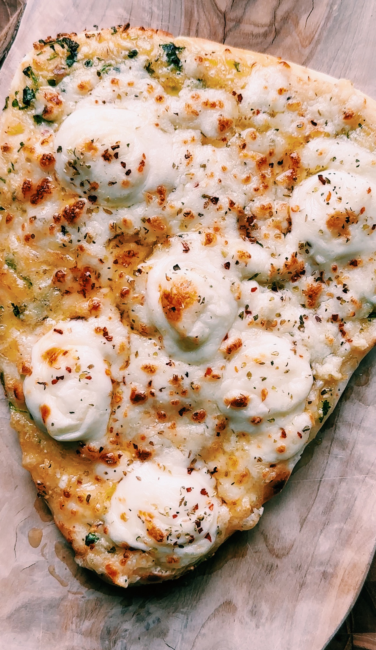 White Pizza on Naan- Easy Dinner Recipe